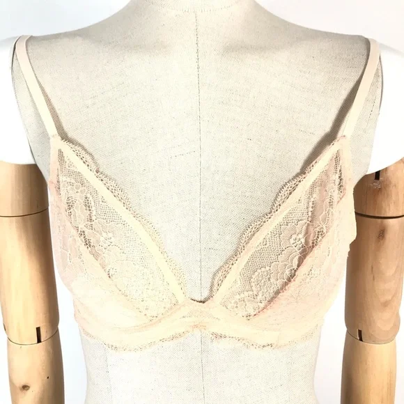 Bralette - Picture 2 of 9